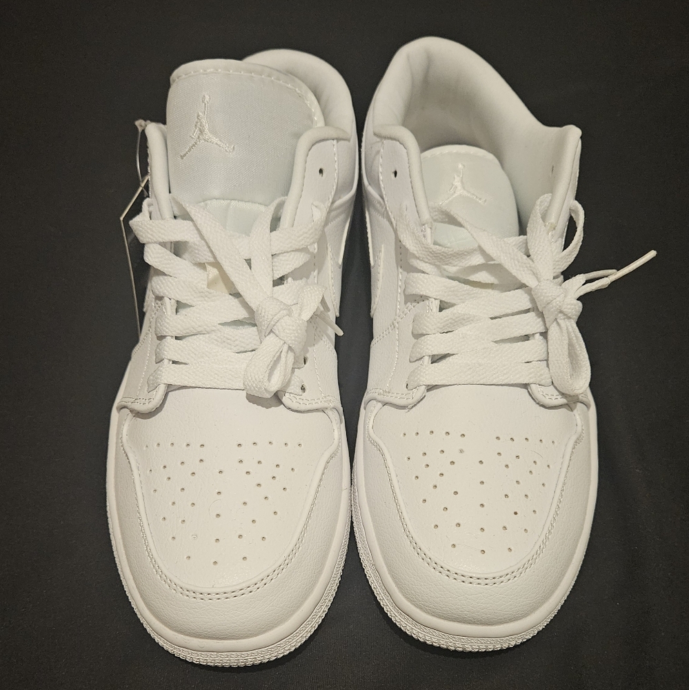 Air Jordan 1 Low Triple White